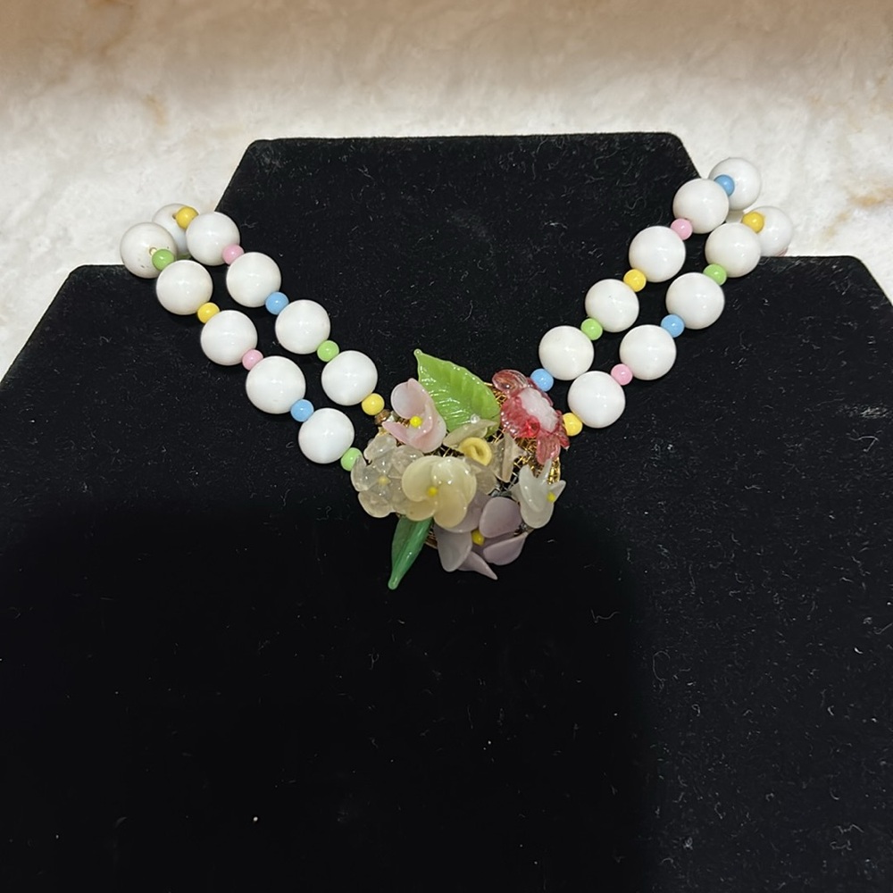 White Double-Strand Beaded Choker